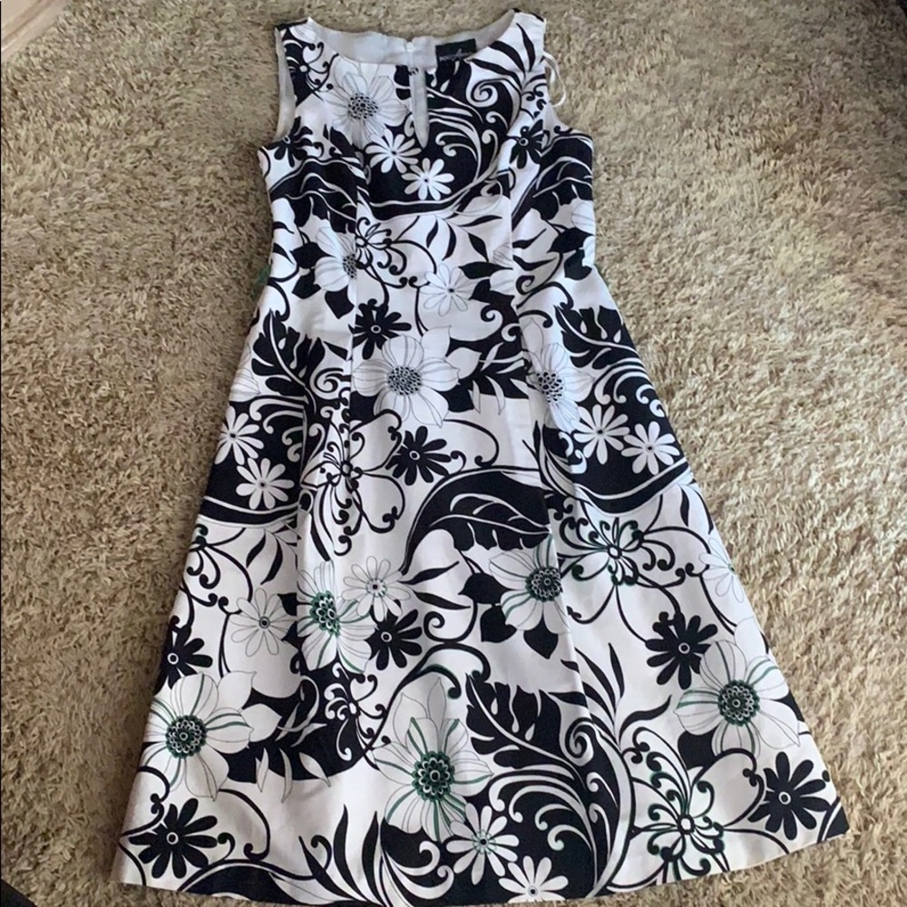 NWT: Nordstrom’s Black/White Dress